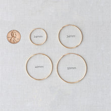 Featherweight Hoops