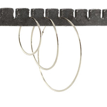 Featherweight Hoops