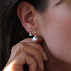 Audrey Pearl Earrings